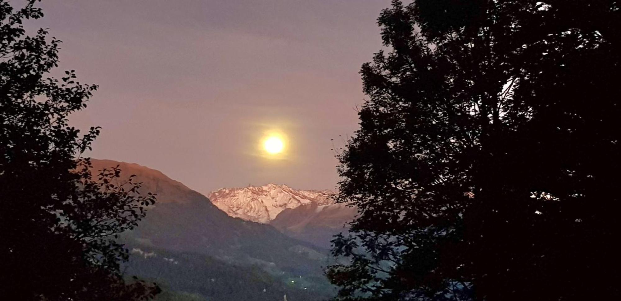 Gemuetliche Fewo Mit Sauna Inmitten Der Berge マイリンゲン エクステリア 写真